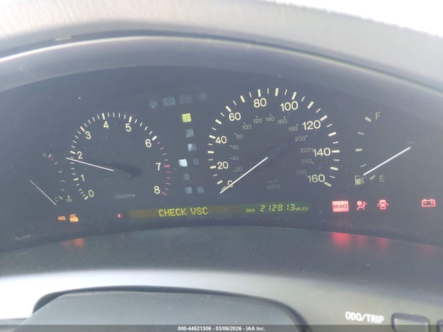 Продажа на аукционе авто 1999 Lexus Ls 400, vin: JT8BH28FXX0148123, номер лота: 44521306