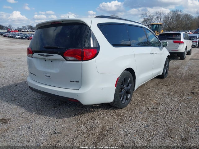 2019 Chrysler Pacifica Limited მანქანა იყიდება აუქციონზე, vin: 2C4RC1GG5KR569393, აუქციონის ნომერი: 44521324