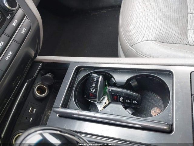 44521326 :رقم المزاد ، KMHGN4JE3GU137109 vin ، 2016 Hyundai Genesis 3.8 مزاد بيع