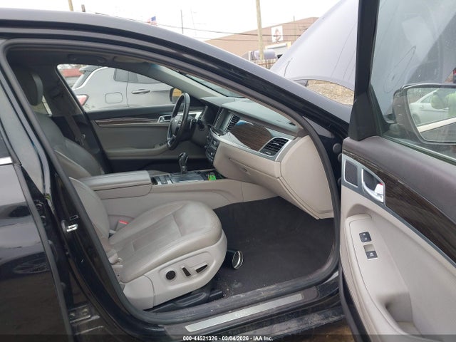 44521326 :رقم المزاد ، KMHGN4JE3GU137109 vin ، 2016 Hyundai Genesis 3.8 مزاد بيع