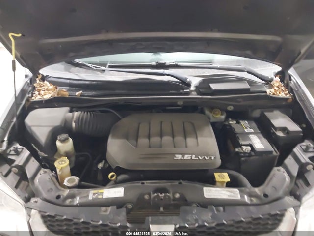 44521325 :رقم المزاد ، 2C4RDGBG5HR657036 vin ، 2017 Dodge Grand Caravan Se مزاد بيع