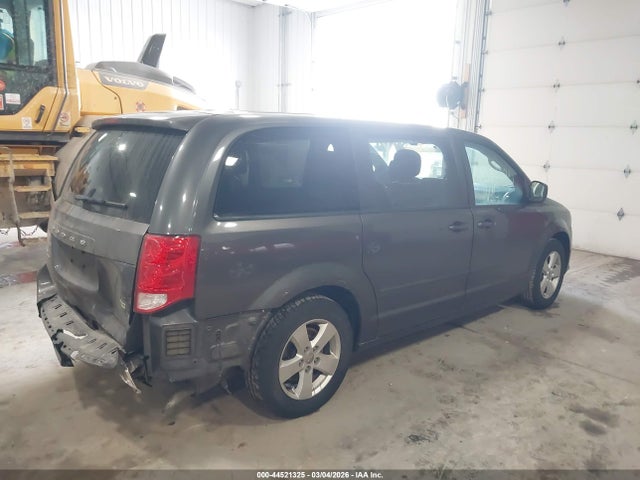 44521325 :رقم المزاد ، 2C4RDGBG5HR657036 vin ، 2017 Dodge Grand Caravan Se مزاد بيع
