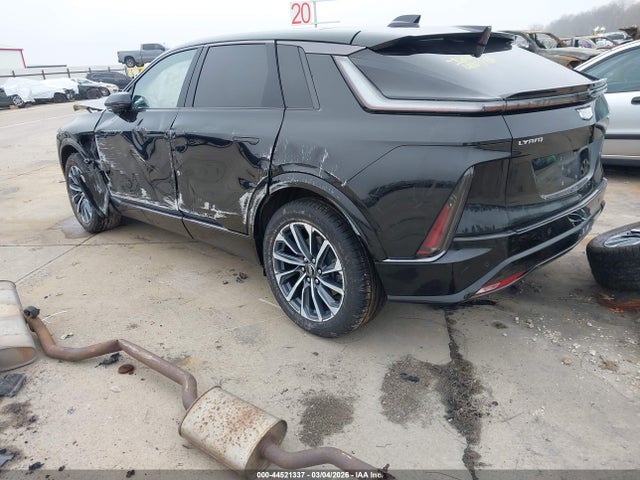 2024 CADILLAC LYRIQ 1GYKPTRL7RZ110288 Photo 2