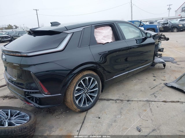 2024 CADILLAC LYRIQ 1GYKPTRL7RZ110288 Photo 3