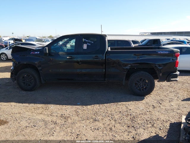 1GCRYCEF2KZ423224 Chevrolet Silverado 1500 Custom Trail Boss