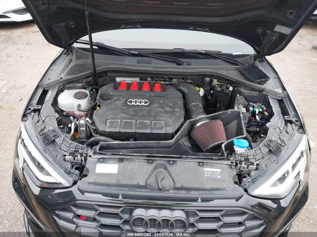 2024 Audi S3 Premium Plus Tfsi Quattro S Tronic მანქანა იყიდება აუქციონზე, vin: WAUH3DGY8RA042479, აუქციონის ნომერი: 44521352