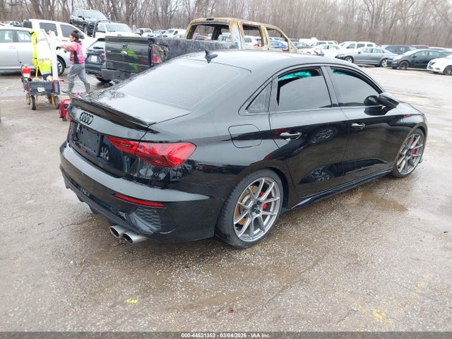 2024 Audi S3 Premium Plus Tfsi Quattro S Tronic მანქანა იყიდება აუქციონზე, vin: WAUH3DGY8RA042479, აუქციონის ნომერი: 44521352