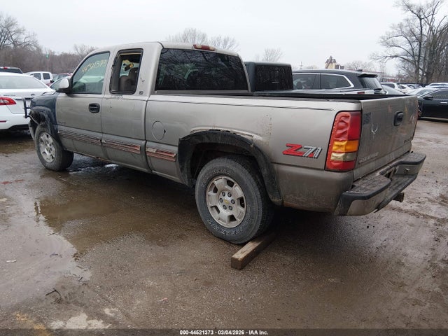 1999 CHEVROLET SILVERADO 1500 1GCEK19T1XE225074 Photo 2