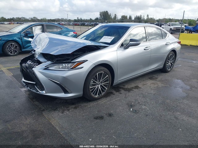 44521400 :رقم المزاد ، 58ADZ1B1XSU208504 vin ، 2025 Lexus Es 350 مزاد بيع