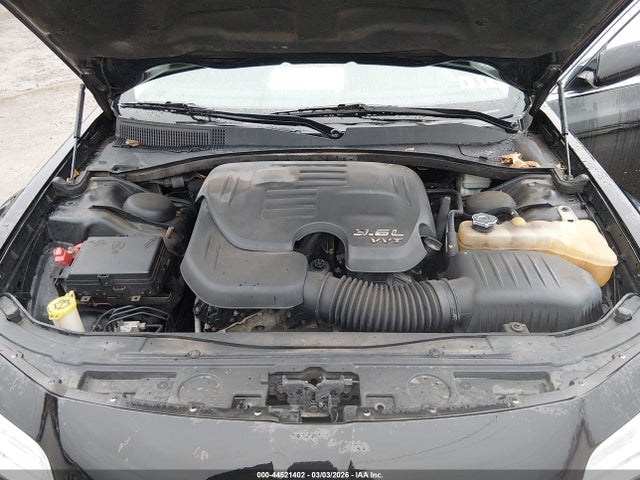 Chrysler 300 Limited 2015 2C3CCAAG6FH830013 Image 10