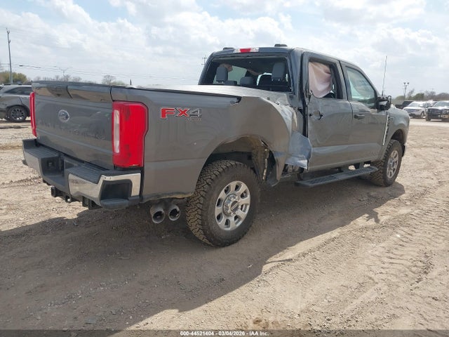 1FT7W2BTXRED57718 Ford F-250 Xlt