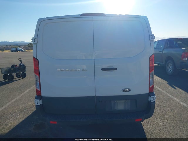 Ford Transit-150 2015 1FTNE1YM5FKB30101 Image 19