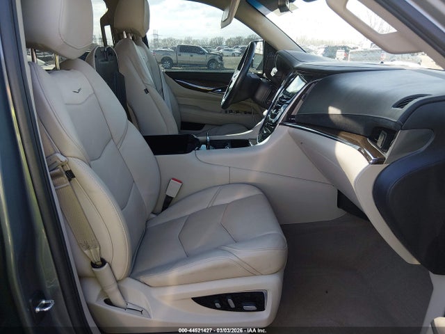 2018 CADILLAC ESCALADE 1GYS3CKJ8JR291670 Photo 4