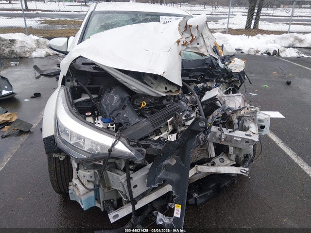 2021 TOYOTA C-HR NMTKHMBXXMR125060 Photo 5