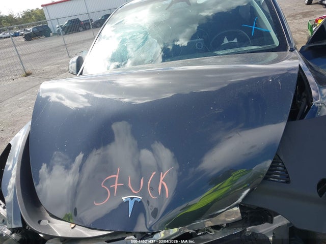 2024 TESLA MODEL Y 7SAYGDEE2RF034663 Photo 9