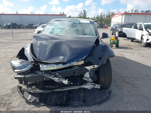Aukcja sprzedaży 2024 Tesla Model Y Long Range Dual Motor All-wheel Drive, vin: 7SAYGDEE2RF034663, numer aukcji: 44521437