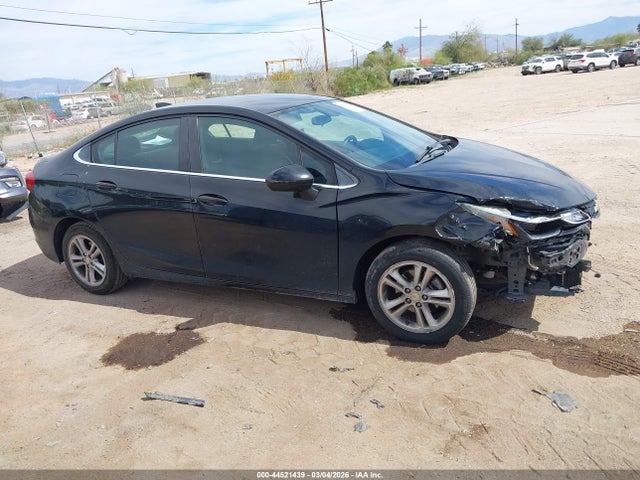 1G1BE5SMXG7283105 Chevrolet Cruze Lt Auto