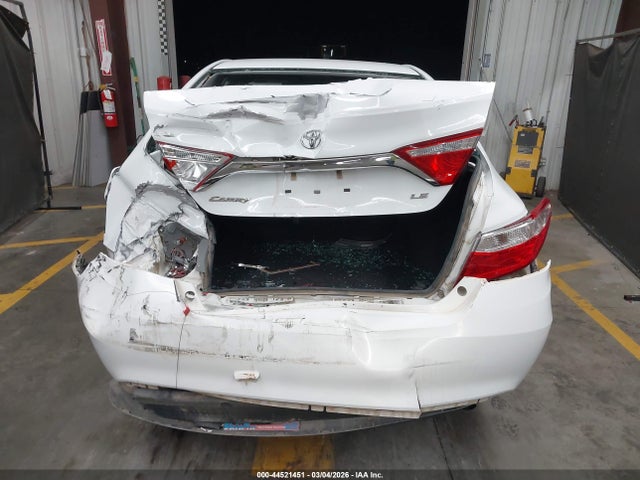 Toyota CAMRY LE 2015 4T1BF1FK7FU964582 Image 17