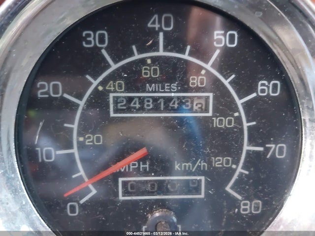 44521465 :رقم المزاد ، 1XKAD69X7YR831888 vin ، 2000 Kenworth Construction T600 مزاد بيع