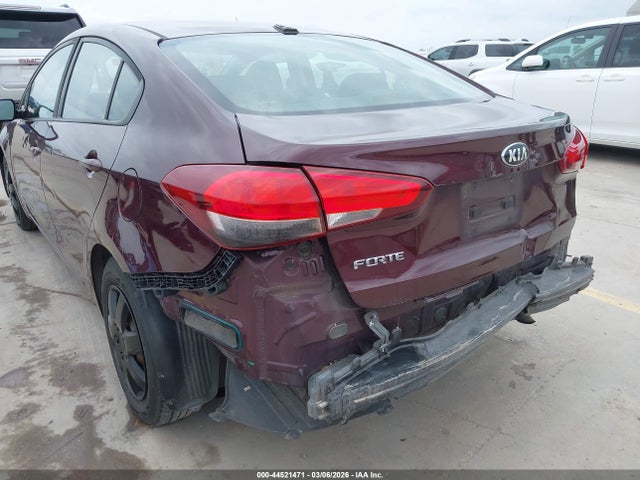 Aukcja sprzedaży 2017 Kia Forte Lx, vin: 3KPFK4A72HE115757, numer aukcji: 44521471
