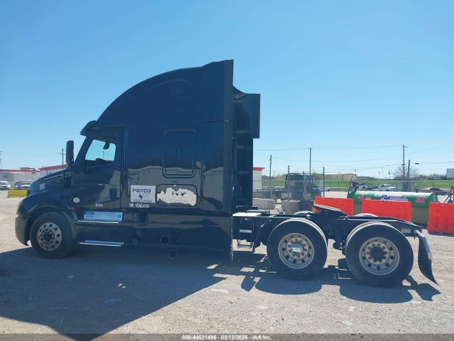 3AKJHHDR4KSKG4398 Freightliner New Cascadia 126