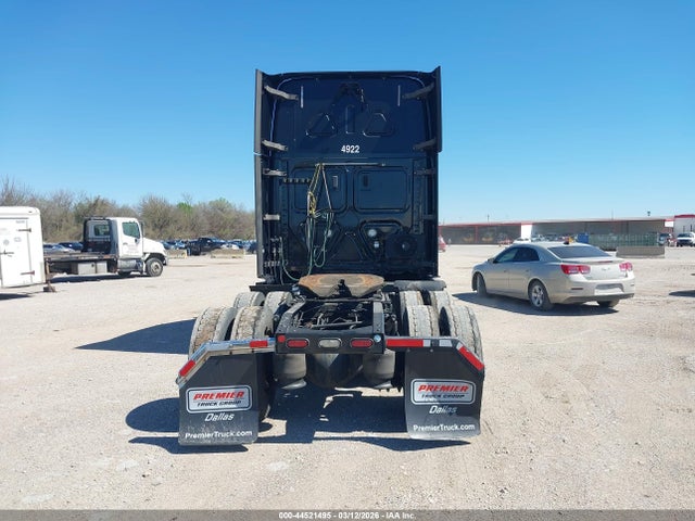 3AKJHHDR4KSKG4398 Freightliner New Cascadia 126