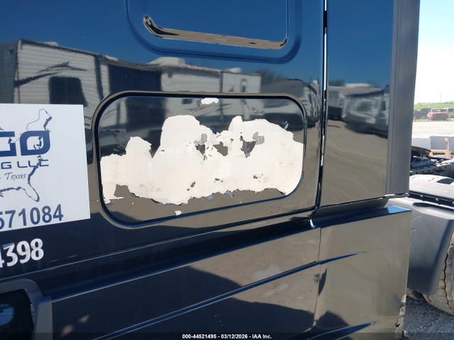 3AKJHHDR4KSKG4398 Freightliner New Cascadia 126