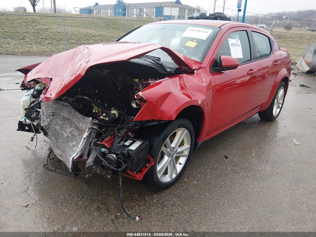 2013 Dodge Avenger Sxt მანქანა იყიდება აუქციონზე, vin: 1C3CDZCG8DN552826, აუქციონის ნომერი: 44521514