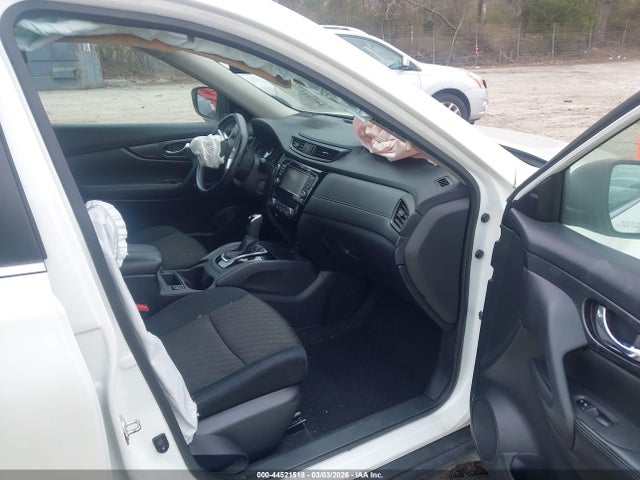 2017 NISSAN ROGUE 5N1AT2MV0HC863500 Photo 4