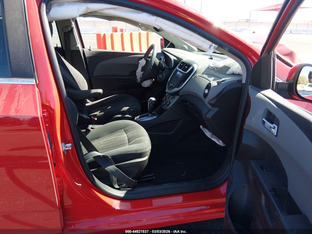 Chevrolet Sonic Lt Auto 2017 1G1JD5SH4H4101449 Image 5