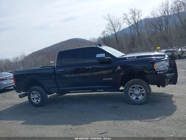 44521538 :رقم المزاد ، 3C6UR5FL1MG680585 vin ، 2021 Ram 2500 Laramie  4x4 6'4 Box مزاد بيع