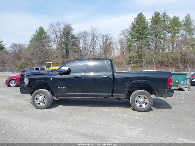 44521538 :رقم المزاد ، 3C6UR5FL1MG680585 vin ، 2021 Ram 2500 Laramie  4x4 6'4 Box مزاد بيع