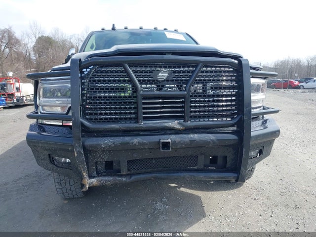 44521538 :رقم المزاد ، 3C6UR5FL1MG680585 vin ، 2021 Ram 2500 Laramie  4x4 6'4 Box مزاد بيع