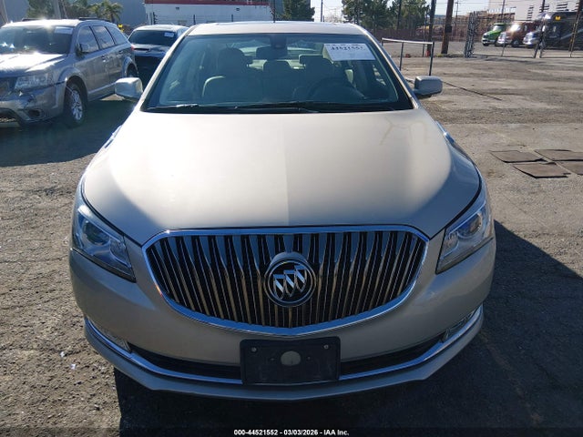 44521552 :رقم المزاد ، 1G4GF5G36EF100341 vin ، 2014 Buick Lacrosse Premium Ii Group مزاد بيع