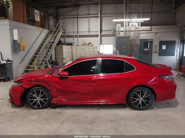 Toyota CAMRY SE 2022 4T1G11AKXNU012122 Image 14