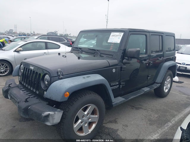 1C4HJWDG5GL208314 Jeep Wrangler Unlimited Sport