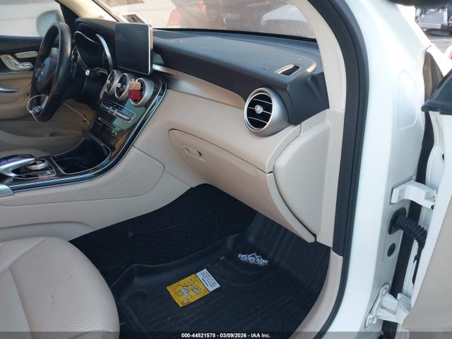 Продажа на аукционе авто 2018 Mercedes-benz Glc 300 4matic, vin: WDC0G4KB2JV032657, номер лота: 44521578