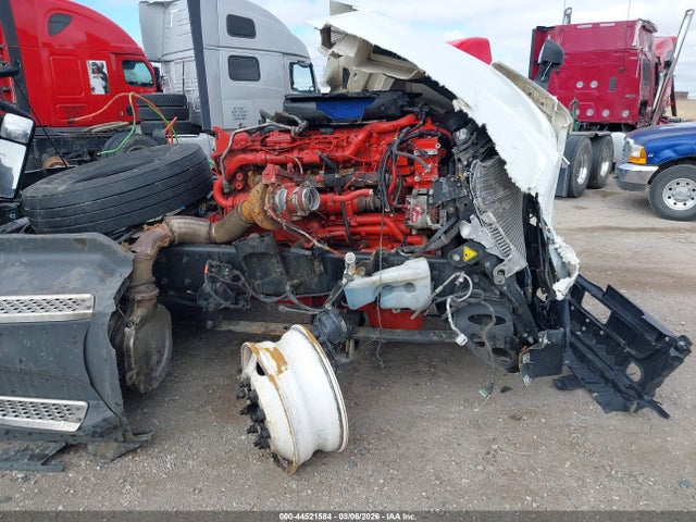 Продаж на аукціоні авто 2022 International Lt, vin: 3HSDZAPR7NN870528, номер лоту: 44521584