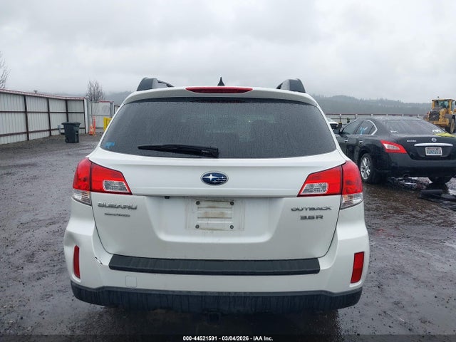 44521591 :رقم المزاد ، 4S4BRDKC3C2279803 vin ، 2012 Subaru Outback 3.6r Limited مزاد بيع