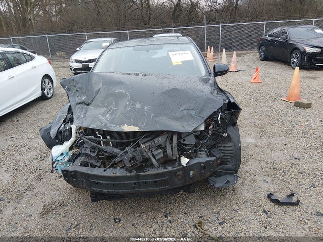 44521609 :رقم المزاد ، JM1BL1L88C1580572 vin ، 2012 Mazda Mazda3 I Touring مزاد بيع