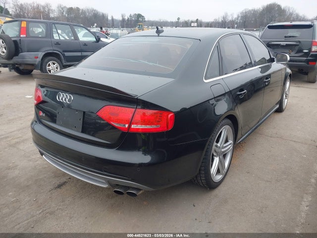 2010 AUDI S4 WAUBGAFL4AA143568 Photo 3