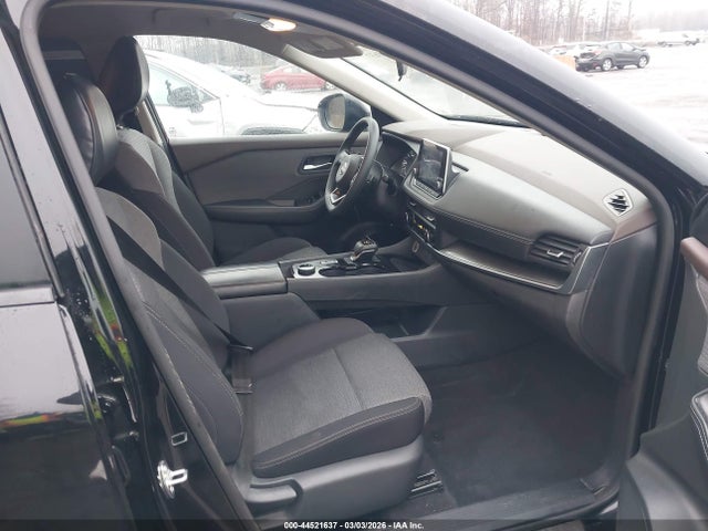 44521637 :رقم المزاد ، 5N1BT3BB4PC936546 vin ، 2023 Nissan Rogue Sv Intelligent Awd مزاد بيع