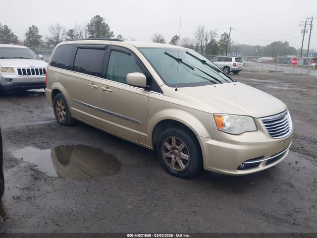 2011 CHRYSLER TOWN & COUNTRY 2A4RR5DG2BR665051 Photo 0