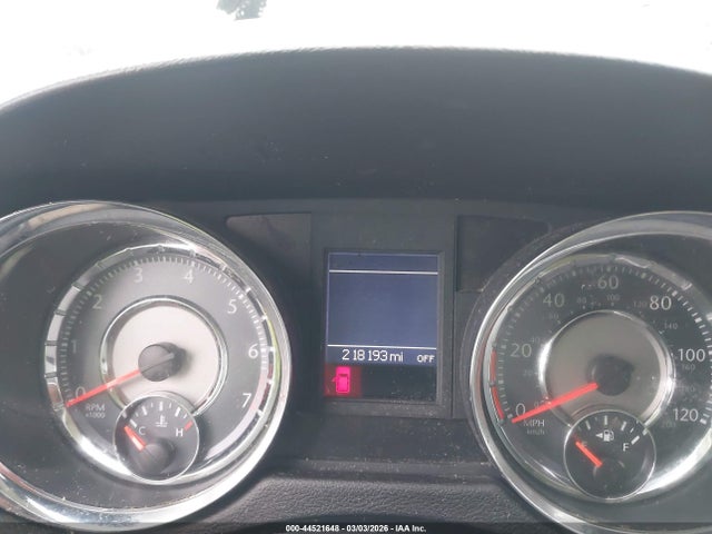 2011 CHRYSLER TOWN & COUNTRY 2A4RR5DG2BR665051 Photo 6