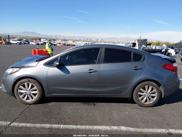 KNAFX4A60G5612094 KIA FORTE LX