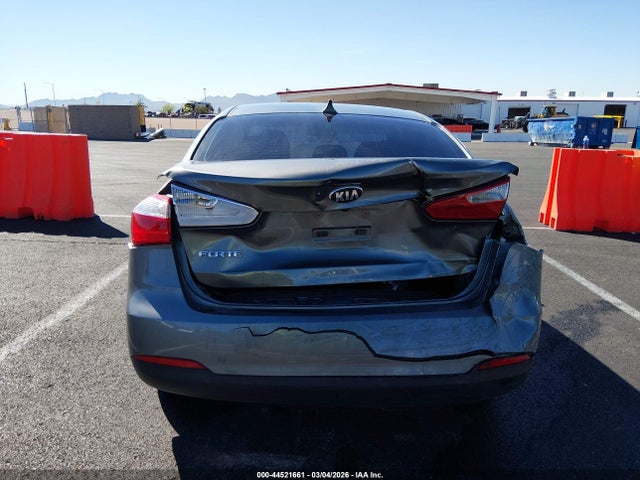 KNAFX4A60G5612094 KIA FORTE LX