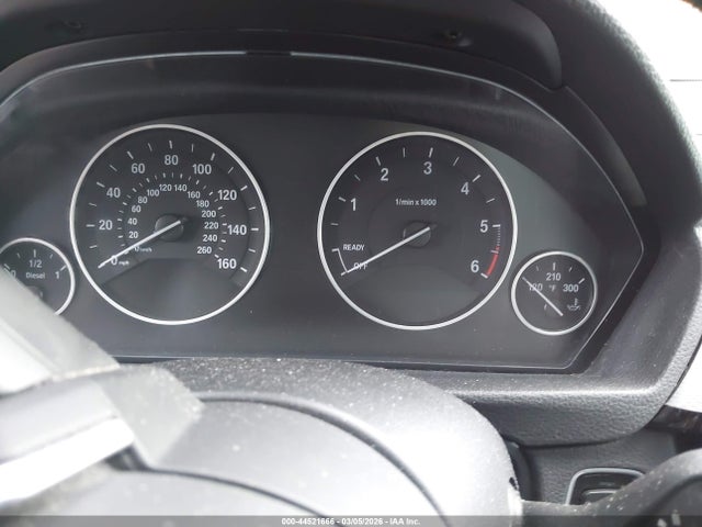 BMW 328d Xdrive 2018 WBA8F1C5XJAE97505 Image 7