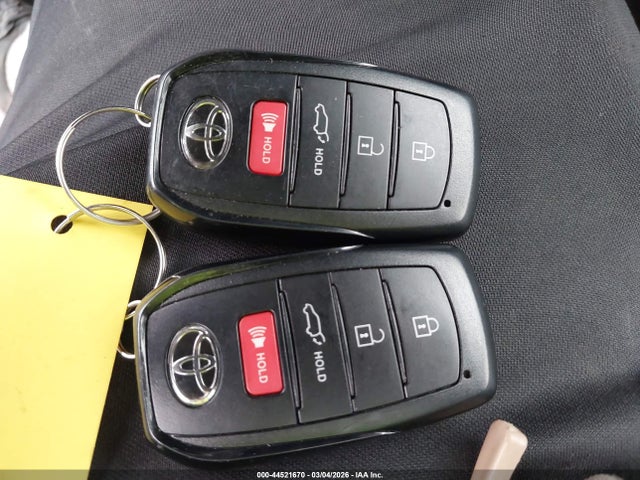Toyota Highlander Hybrid Platinum 2024 5TDEBRCH3RS608854 Image 11