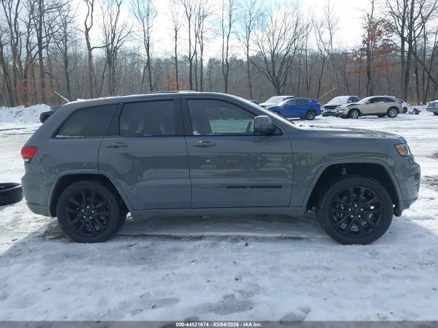 Продажа на аукционе авто 2021 Jeep Grand Cherokee Laredo X 4x4, vin: 1C4RJFAG2MC840093, номер лота: 44521674