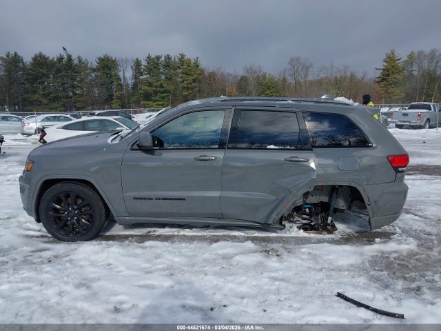 Продажа на аукционе авто 2021 Jeep Grand Cherokee Laredo X 4x4, vin: 1C4RJFAG2MC840093, номер лота: 44521674